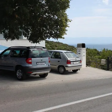 With A Parking Space Apartman Mali Losinj