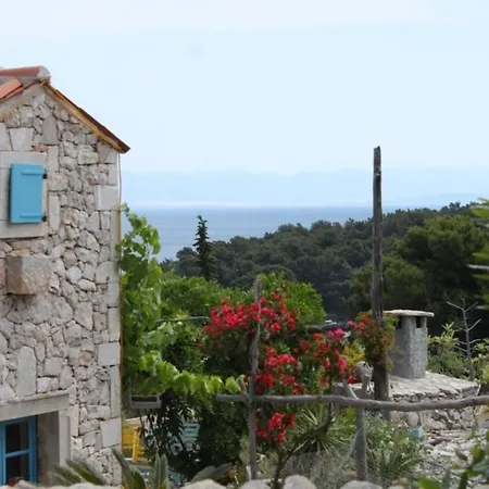 With A Parking Space Apartman Mali Losinj